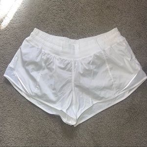 LULULEMON Hotty Hot Short White